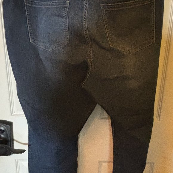 Torrid jeans - Picture 2 of 2